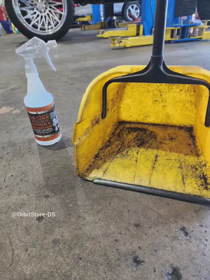 M365 Industrial Degreaser 5 Gallons 18.9 L Part No. M3655